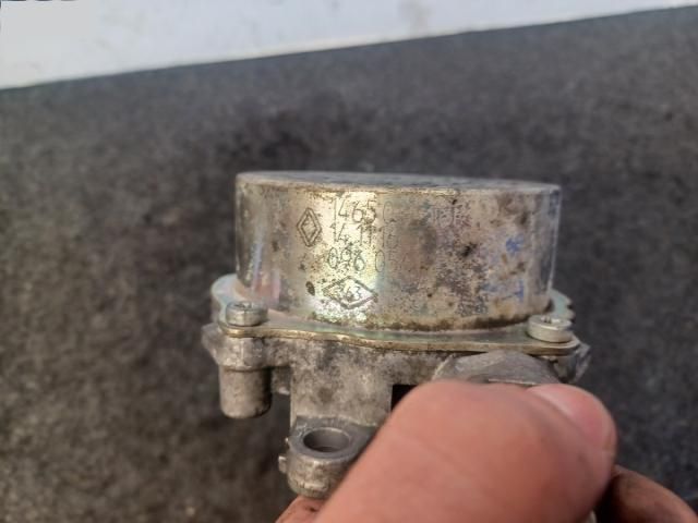 bontott RENAULT MASTER Vákumpumpa